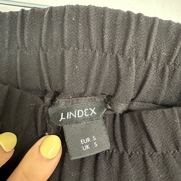 Lindex (Swedish brand) trousers in black size small - Picture 4 of 5
